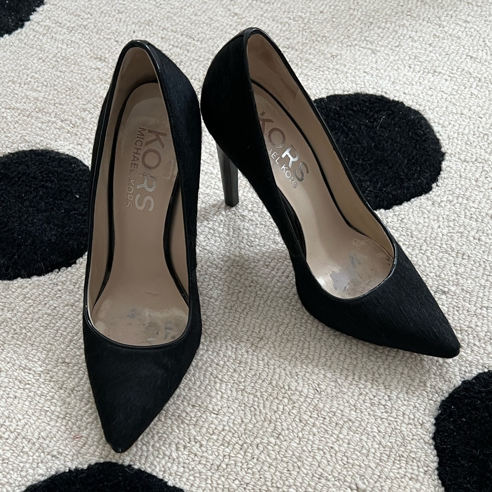 Michael Kors Black Pointed Toe Heels